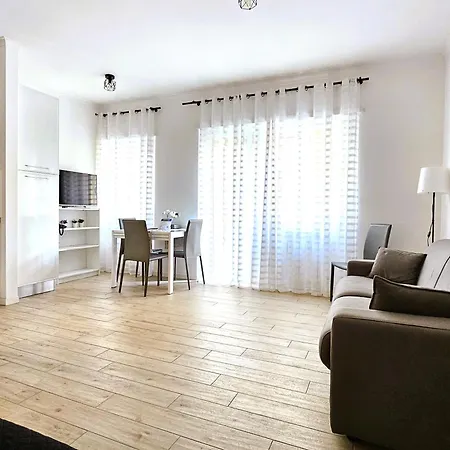 Apartment Mareme *